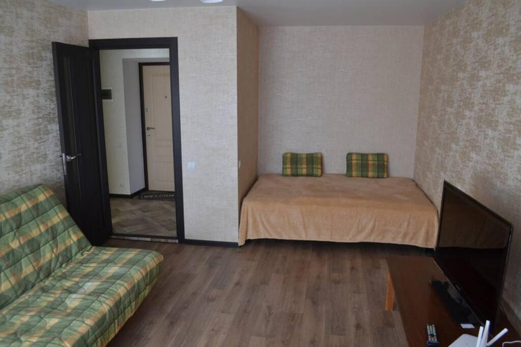 Apartment Brooklyn In คาเมียเนตส์-โปดิลสกี ภายนอก รูปภาพ