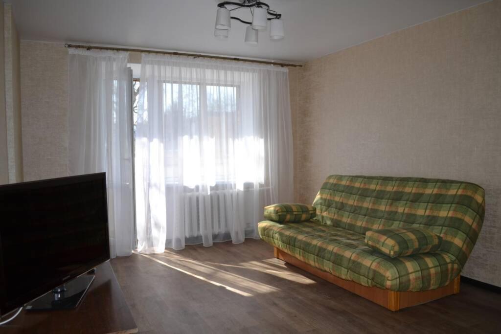 Apartment Brooklyn In คาเมียเนตส์-โปดิลสกี ภายนอก รูปภาพ
